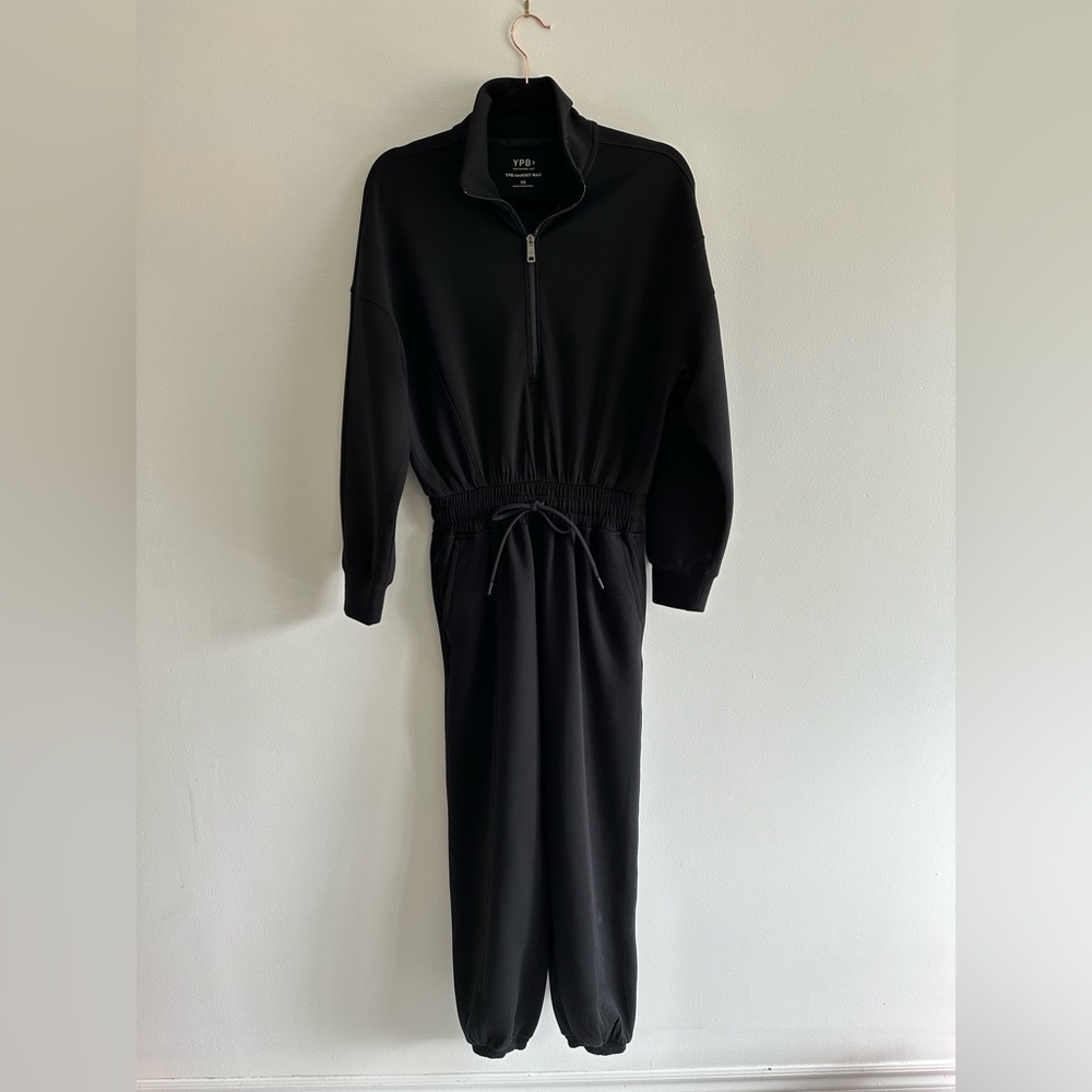 Abercrombie & Fitch YPB neoKNIT MAX Black Zip-Up Jumpsuit S XS